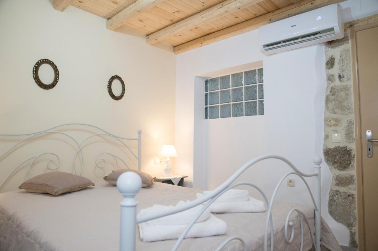 Chalkidιό Appartement Pitsidia Buitenkant foto