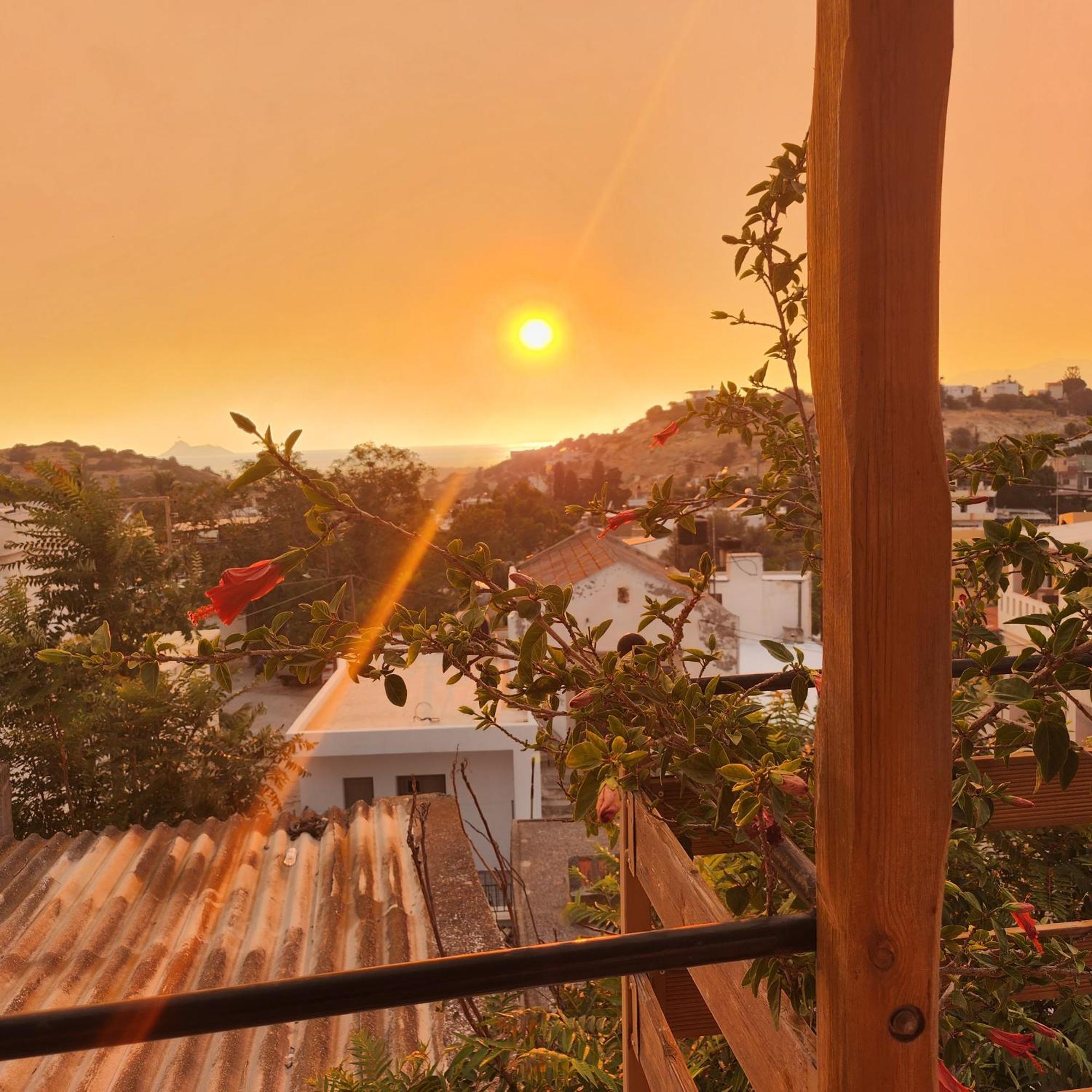 Chalkidιό Appartement Pitsidia Buitenkant foto